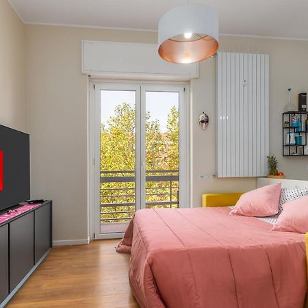 Maiolica Apartment - Free Parking And Great Connection To Linate And Duomo Milan Luaran gambar