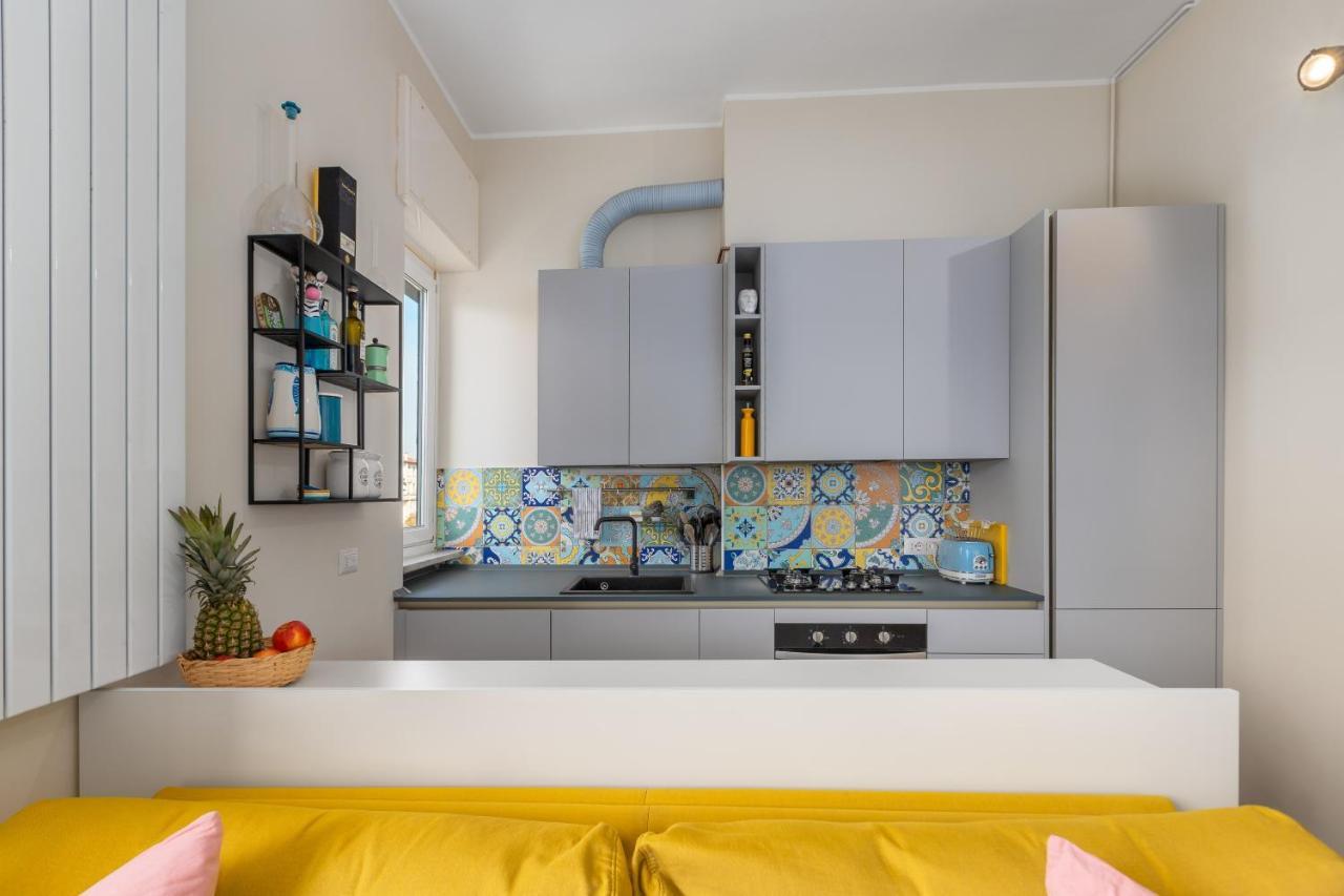 Maiolica Apartment - Free Parking And Great Connection To Linate And Duomo Milan Luaran gambar