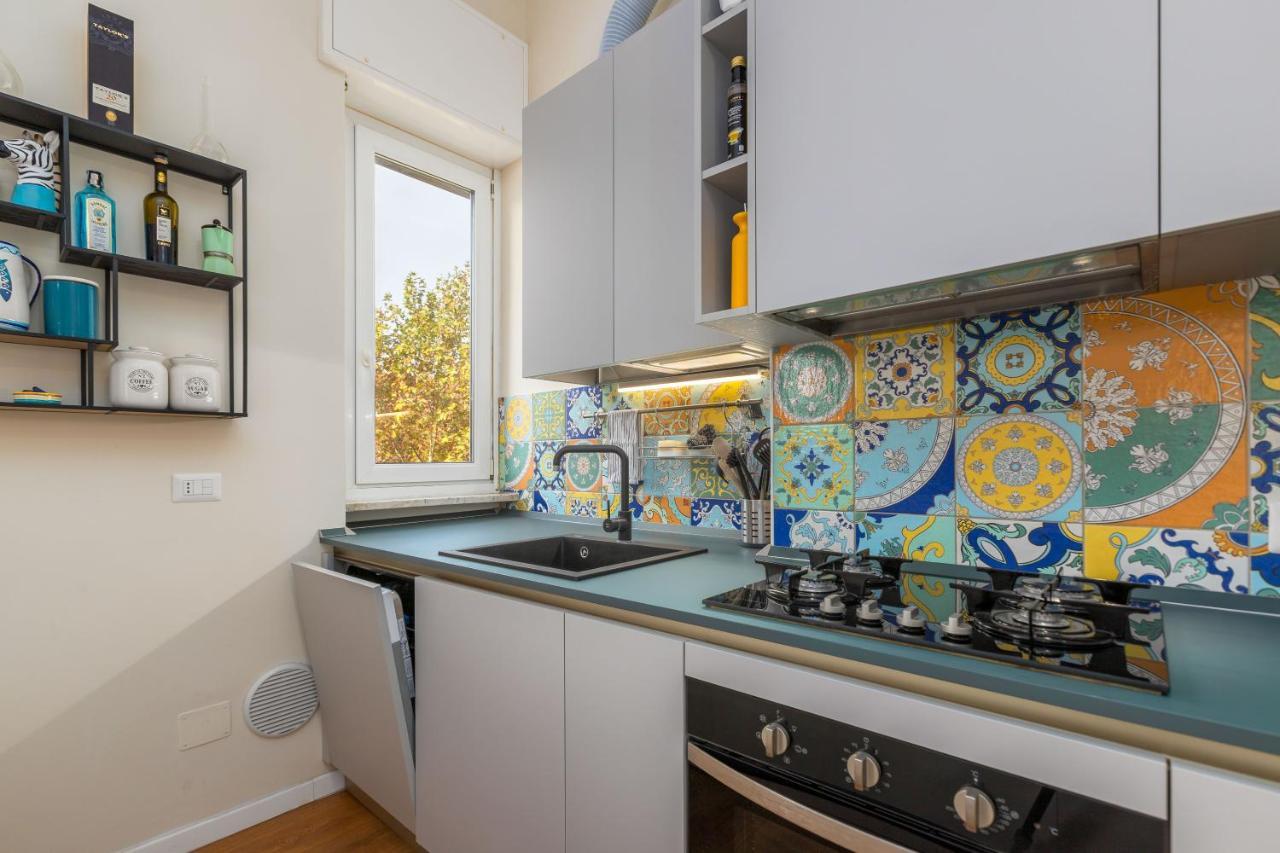 Maiolica Apartment - Free Parking And Great Connection To Linate And Duomo Milan Luaran gambar